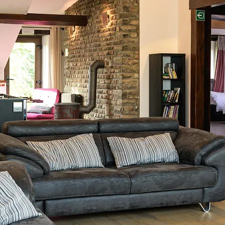 Сasa de vacaciones La Petite Baraque *